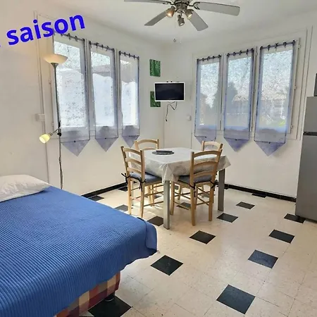Studio A 200 M De La Plage Appartement